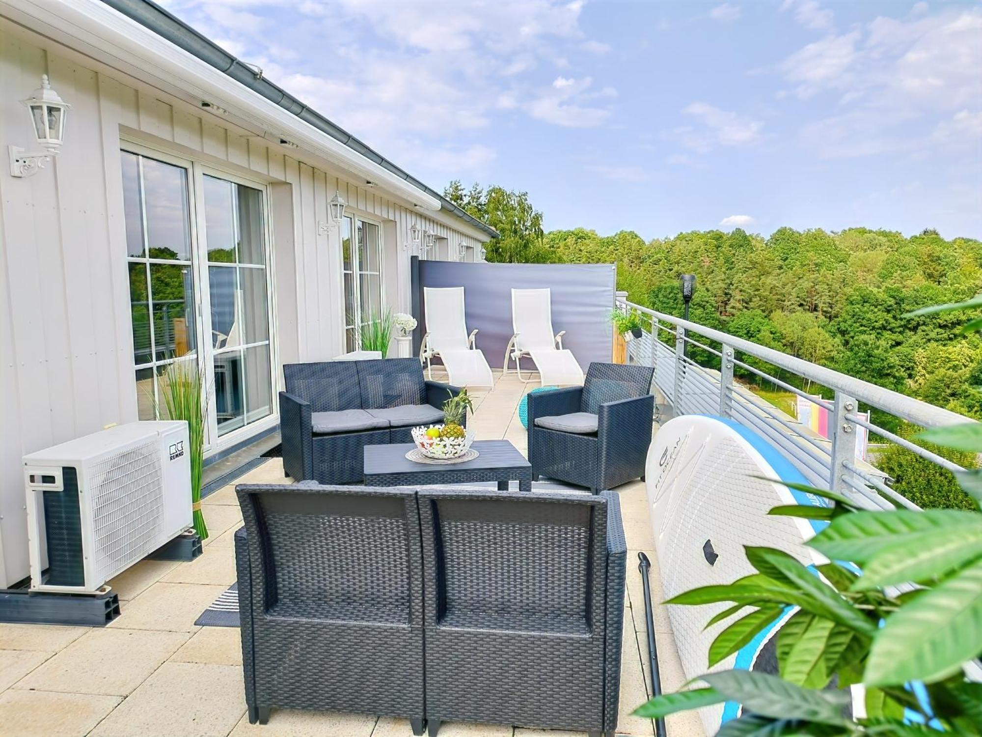 Seeblickapartment Fuer Bis Zu 12, Nuernberg & Schwabach In 30-35 Minuten Zu Erreichen, Sauna, Arbeitsplatz, Dachterrasse & Grill Spalt Exterior foto